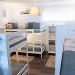 Laneez Ericeira Surf House - Hostel *
