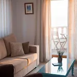 Hostel Laneez Ericeira Surf House -