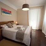 Laneez Ericeira Surf House - * Ericeira
