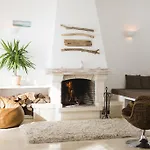 Laneez Ericeira Surf House - * Ericeira