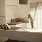 Laneez Ericeira Surf House -