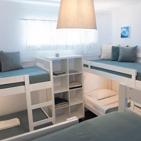 Laneez Surf House Vandrerhjem *