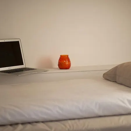 Laneez Surf House エリセイラ