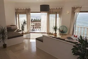 Vandrerhjem Laneez Surf House