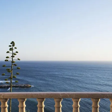 Хостел Laneez Surf House *