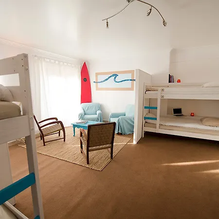 Laneez Ericeira Surf House - Hostel Ericeira