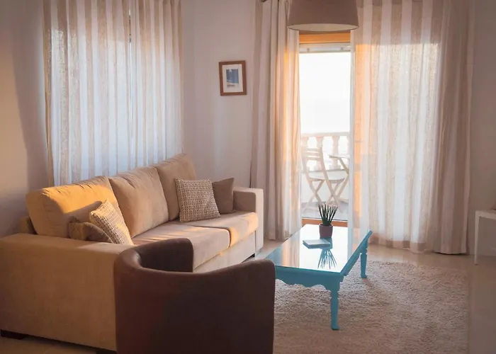 Laneez Surf House אריסרייה