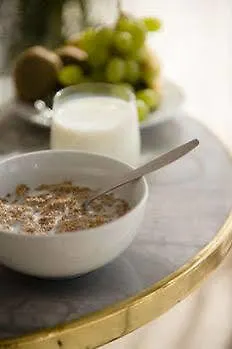 Laneez Ericeira Surf House - *