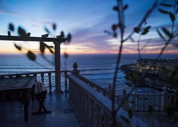 Laneez Ericeira Surf House -