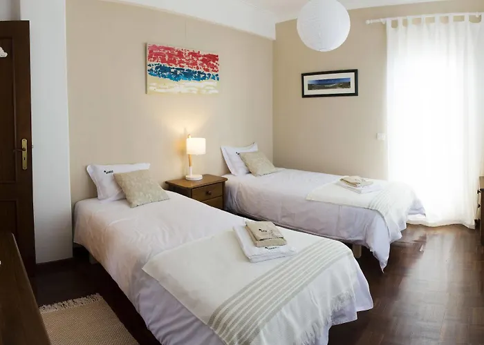 Laneez Ericeira Surf House - Hostel Ericeira